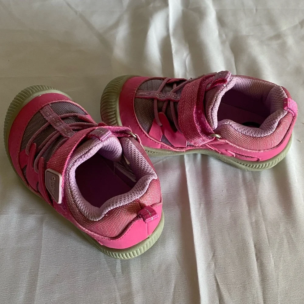 Osh Kosh pink and purple shoes Size 7
